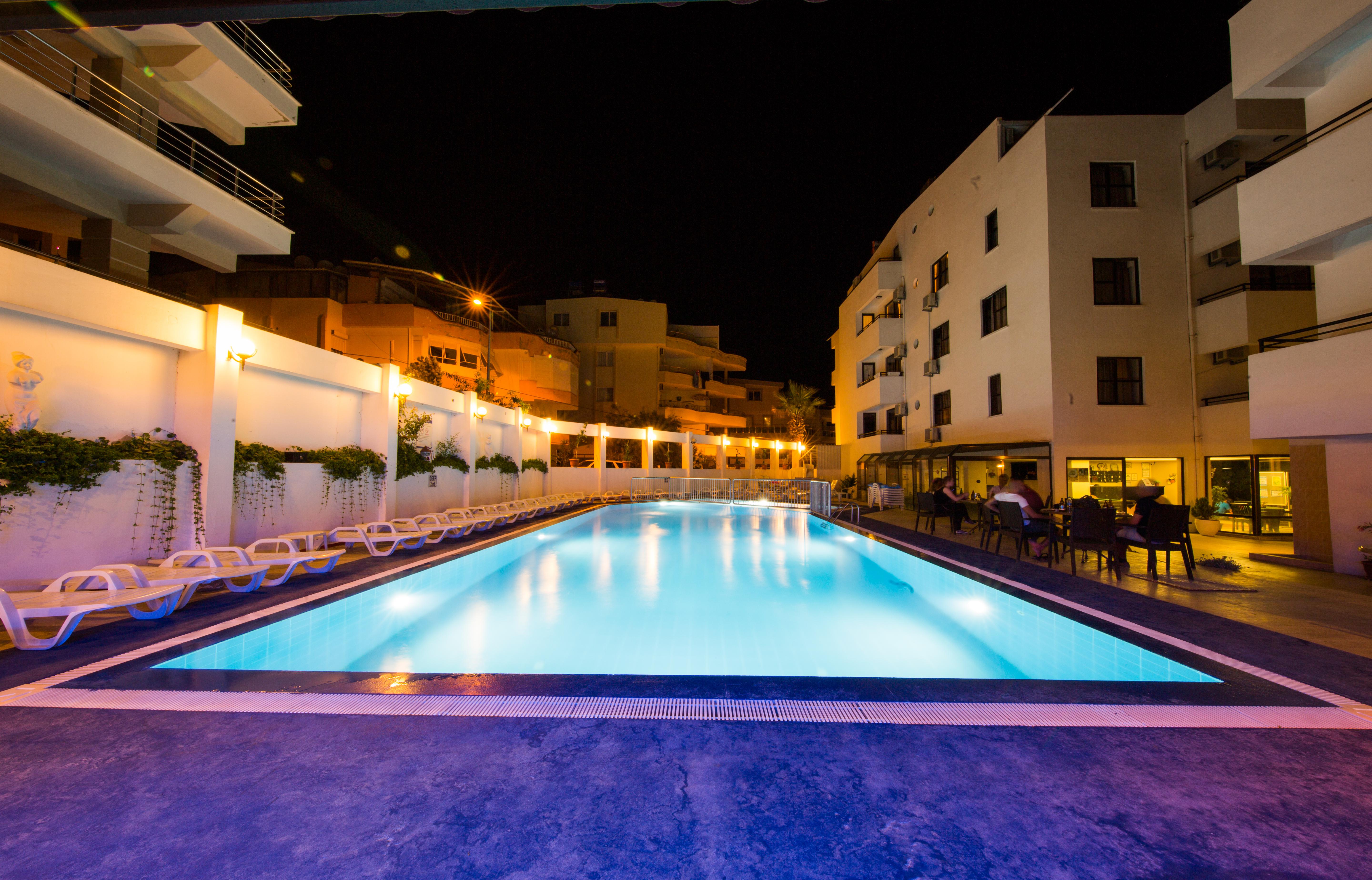 Tuntas Suites Altinkum Didim Eksteriør bilde